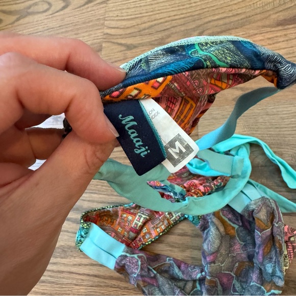 (SET) Maaji Reversible Cross Back Bikini Set - Picture 2 of 4